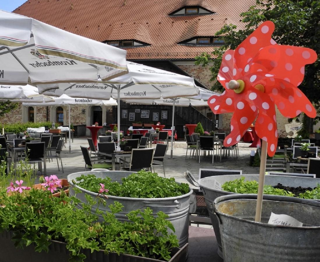Burghotel Bad Belzig Bagian luar foto